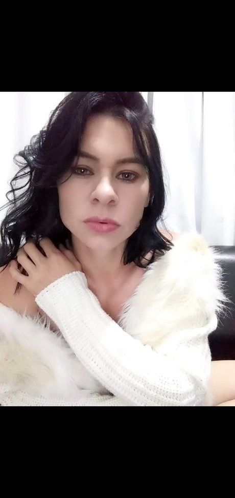 Rose veres exklusive hübsche fotos