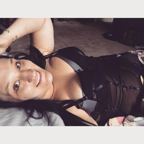 Scarlett Leigh nackt kostenlose fotos