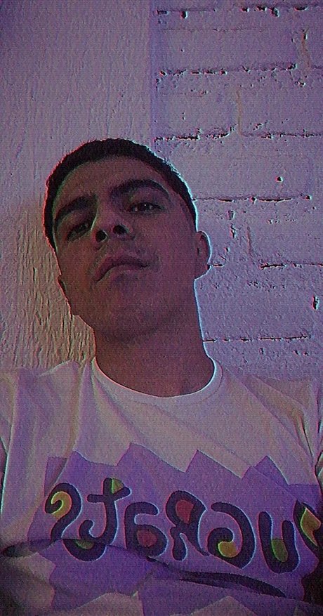 Samael Quezada top nackte archiv