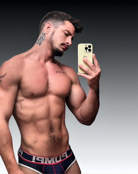 S A L V A D O R exklusive heiße fotos