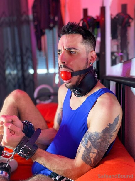 Safe and Bound top heiße galerie