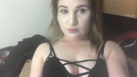 Sabrina Michelle nackte foto