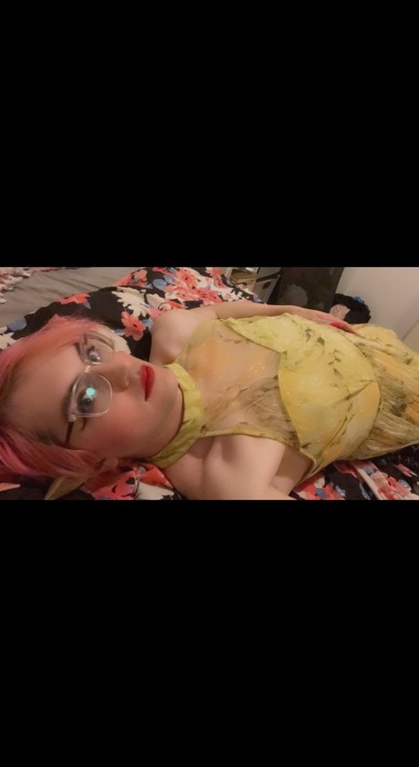 sehr dünne onlyfans kunst schöne galerie