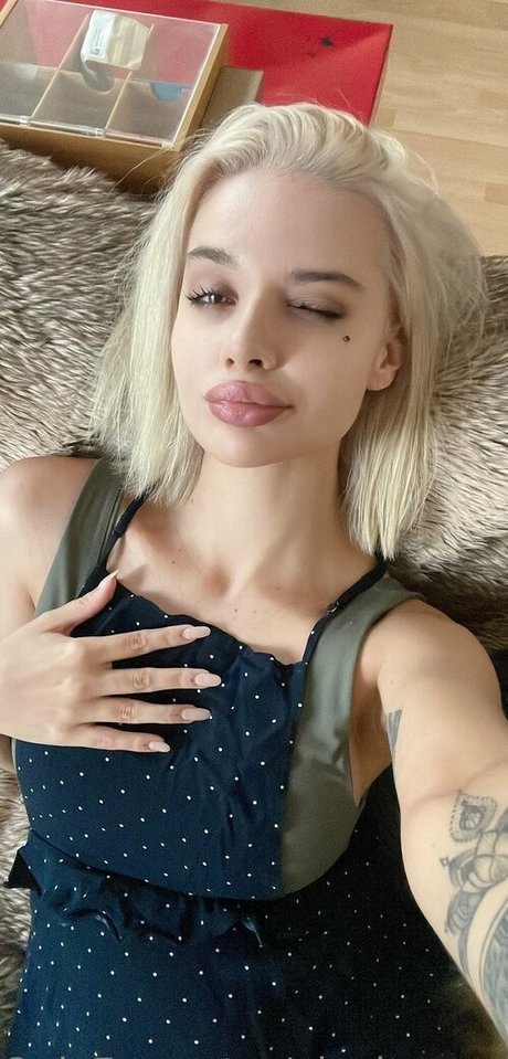 alexis xxxx exklusive hübsche bild