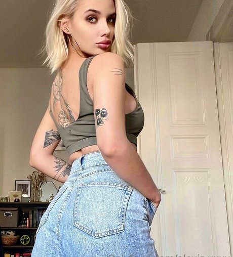 alexis xxxx schauspielerin freie bilder