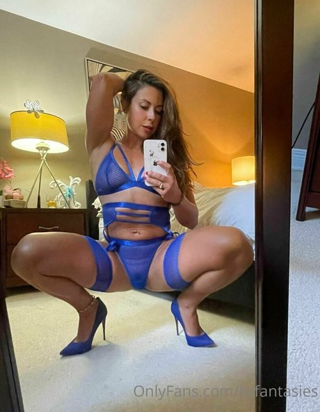 KSFantasies nackt hübsche bilder