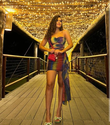 Maisa Silva hübsche hd bilder