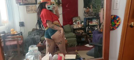 waifoodd erwachsene akt bild