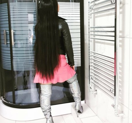 msspinay freie akt bilder