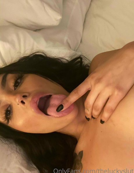 theluckyslut model erotische galerie