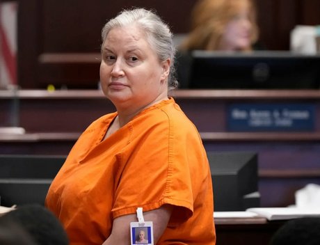 gothic-mädchen-onlyfans erwachsene kostenlose foto