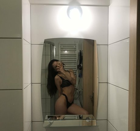 joi squirt onlyfans perfekte sexy foto