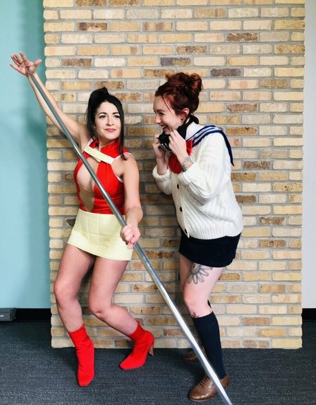 Rebecca Ford nackt hübsche bilder