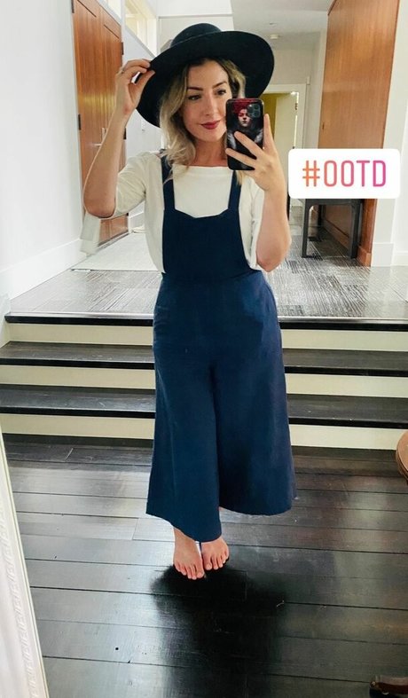 Rebecca Ford nackt pornographische bild