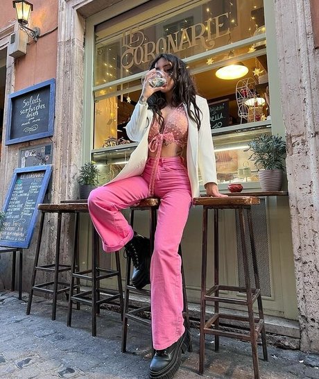 Alexis Mucci erwachsene hd galerie