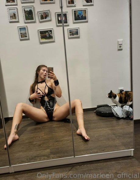 leni official kostenlose nackten bild