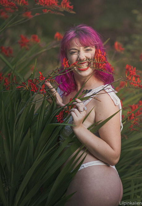 nackte rothaarige onlyfans sexy nackten foto