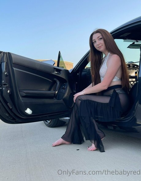 thebabyred erotische nackte bild