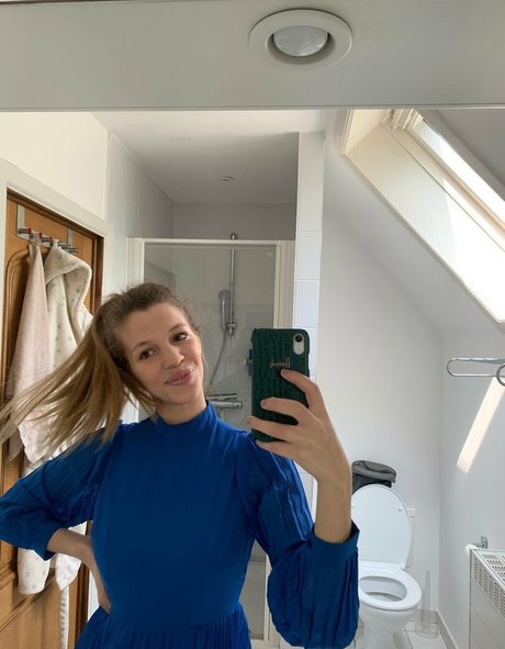 lovvejane nackten galerien