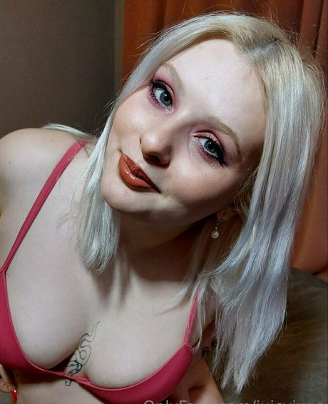 juicyjuus xxx nackten foto