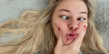 ambermoorexxx porno nackte fotos