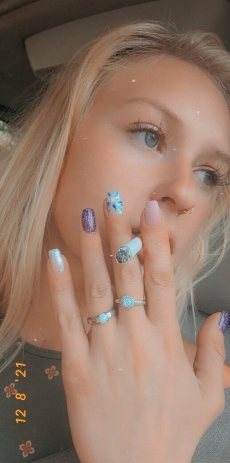 smokingprincessof hübsche erotische foto