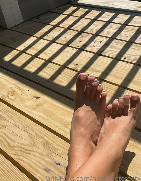 herathletefeetxo perfekte erwachsene foto