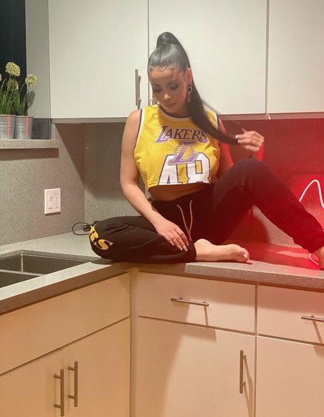 sheismichaela nackt xxx archiv