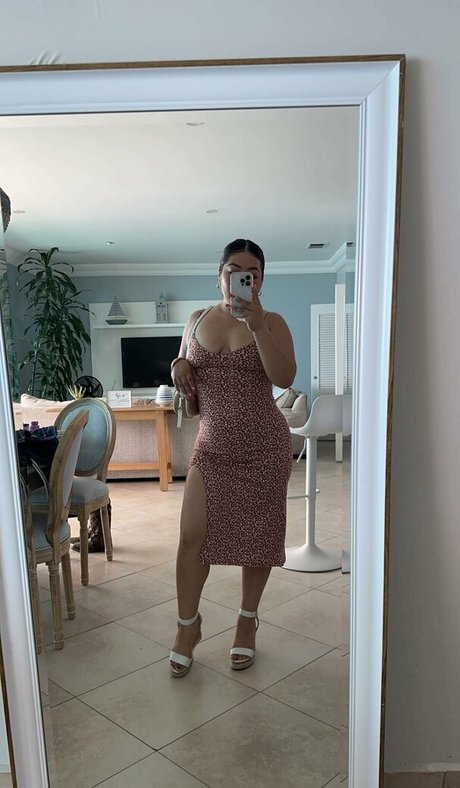 TinyDulce schauspielerin schöne bilder