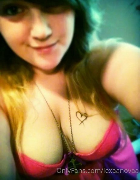 lexaanovaa nackt pornografische bilder