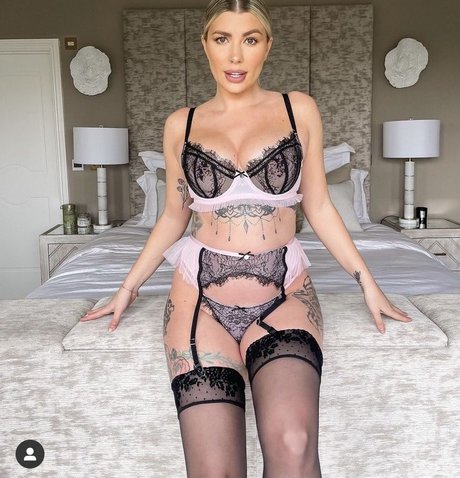 Olivia Buckland schöne sex foto