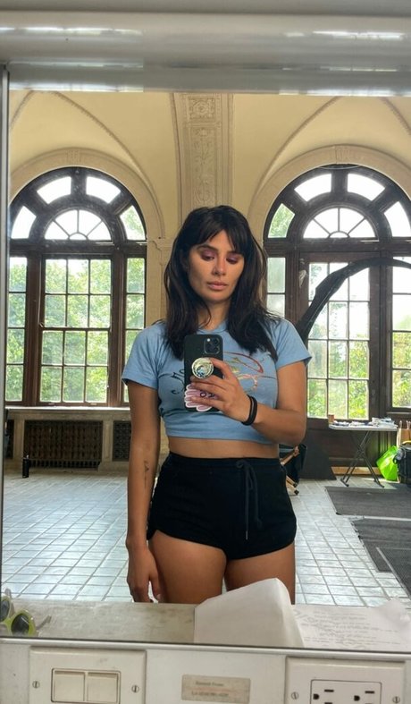 Diane Guerrero heiße nette bilder