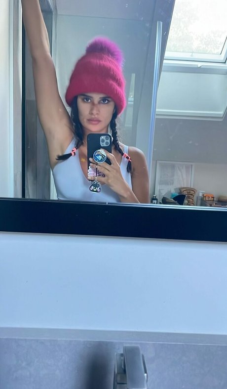 Diane Guerrero exklusive porno foto