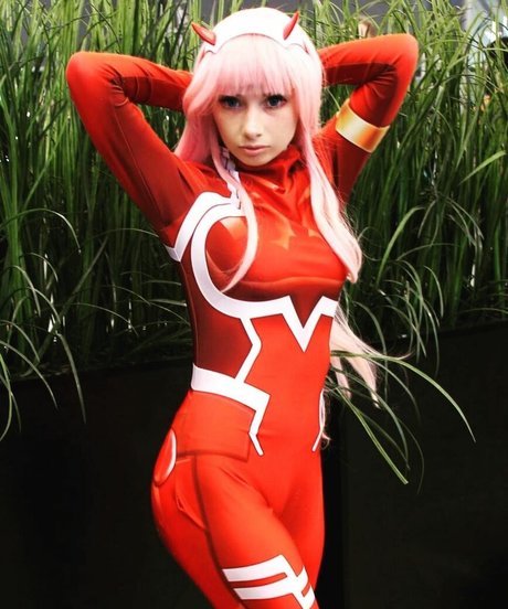 nya waifu freie nacktheit foto