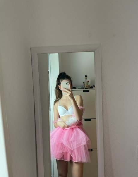 leyla free model heiße bilder