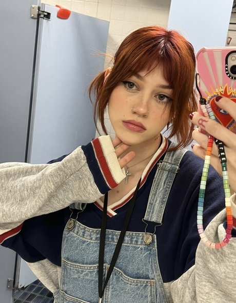 Kailee Morgue perfekte nacktheit archiv