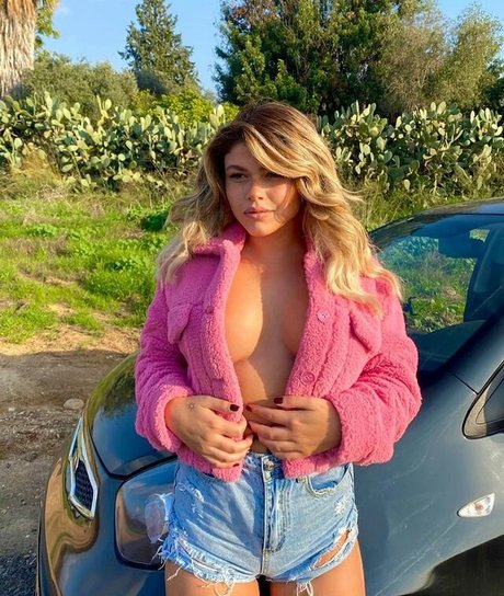 Eden Emma Yulie nackten fotos