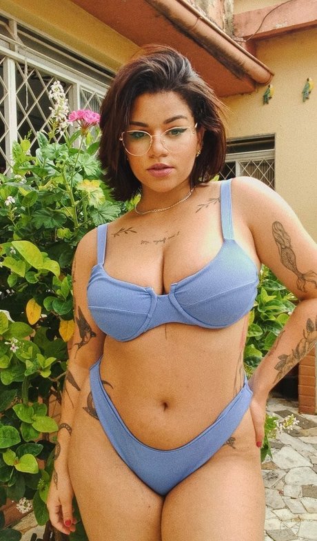 Kennya Raposo top perfekte galerie