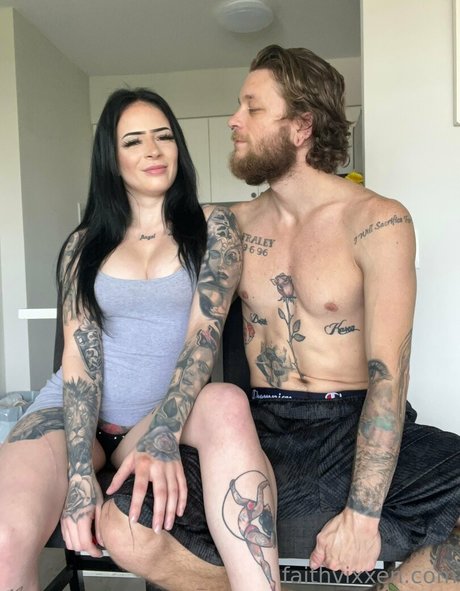 faithvixxen schauspielerin kunst bilder