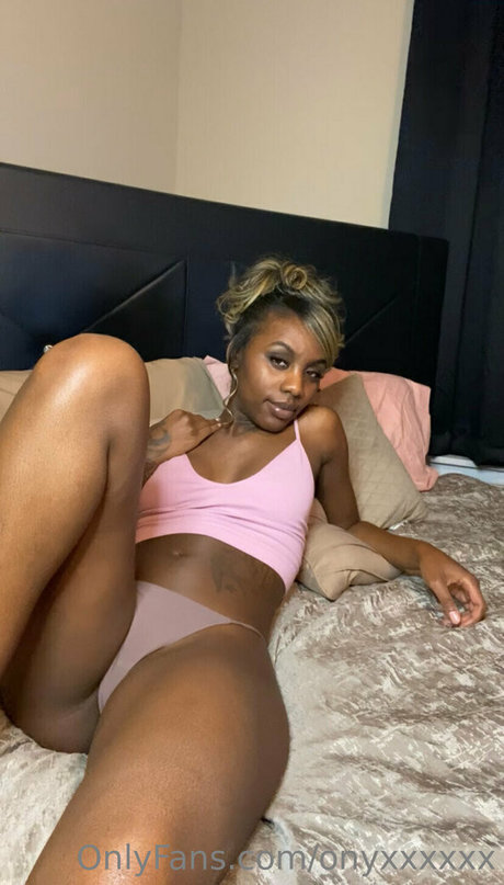 onyxxxxxx nackt schöne galerien