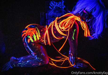 knottyfay kunst xxx archiv