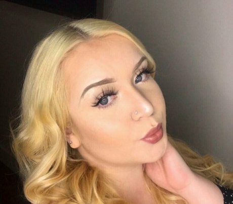 theoliviaskies erwachsene hd galerie