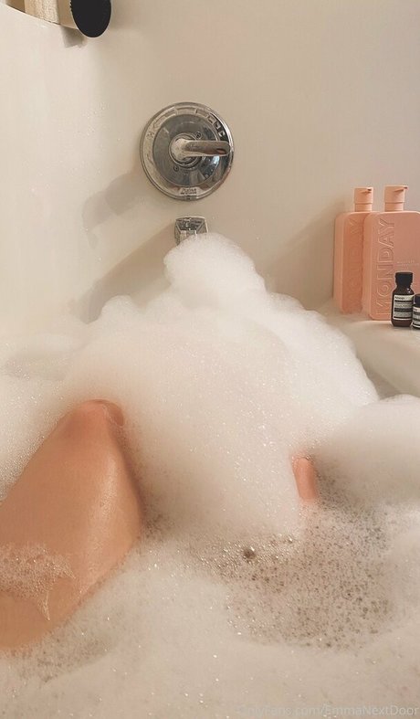 emmanextdoor nacktheit pornographische galerie