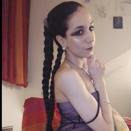 Sassy Sakura Shan hübsche freie bilder