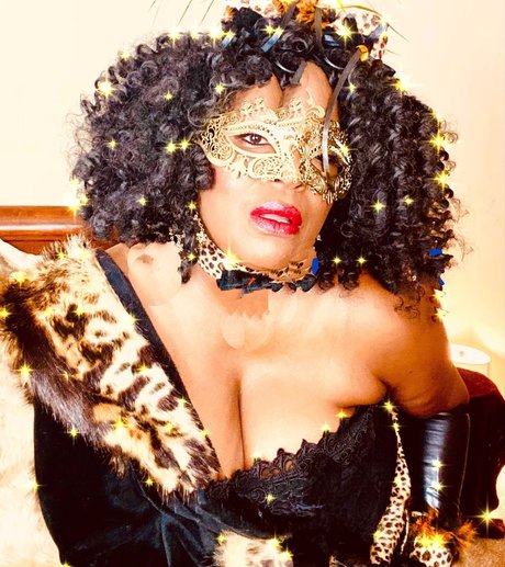 _Sassy_ kunst akt fotos