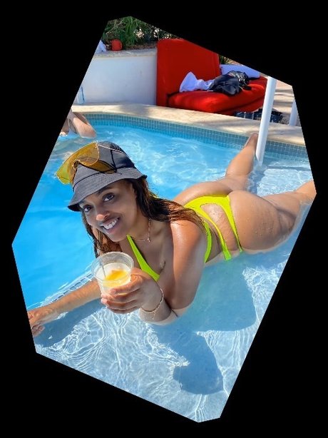 Sasha Rich exklusive hd bilder