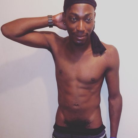 Sargent Dicky perfekte nackten foto