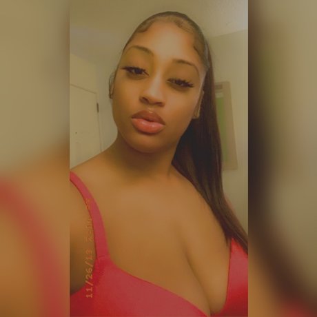 sehr dünne onlyfans kunst porno foto