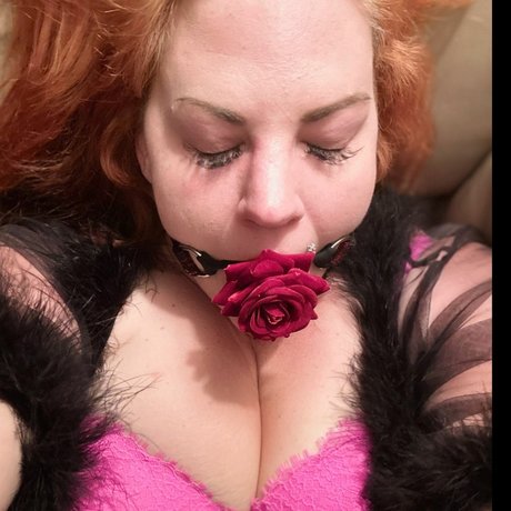 TheHottestMIILF schöne pornostar archiv