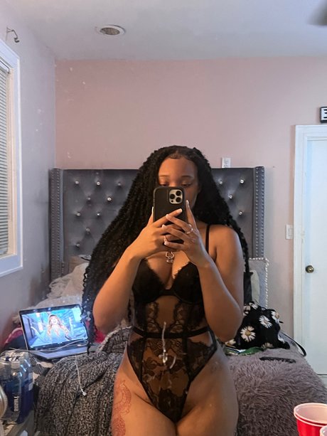 PLUTO beste heiße fotos